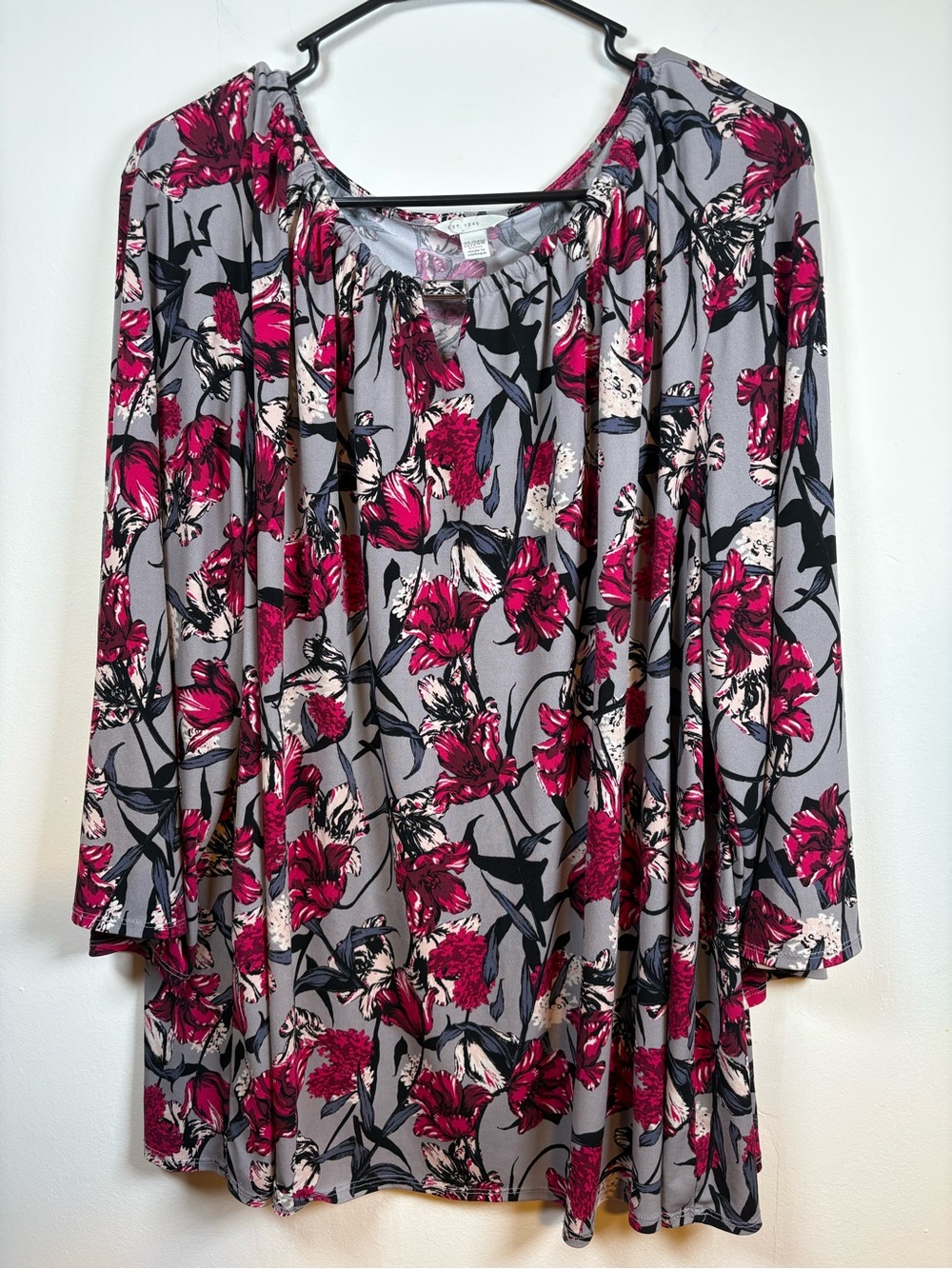 Cato Gray Scoop-Neck Tunic with Fuchsia Floral Print